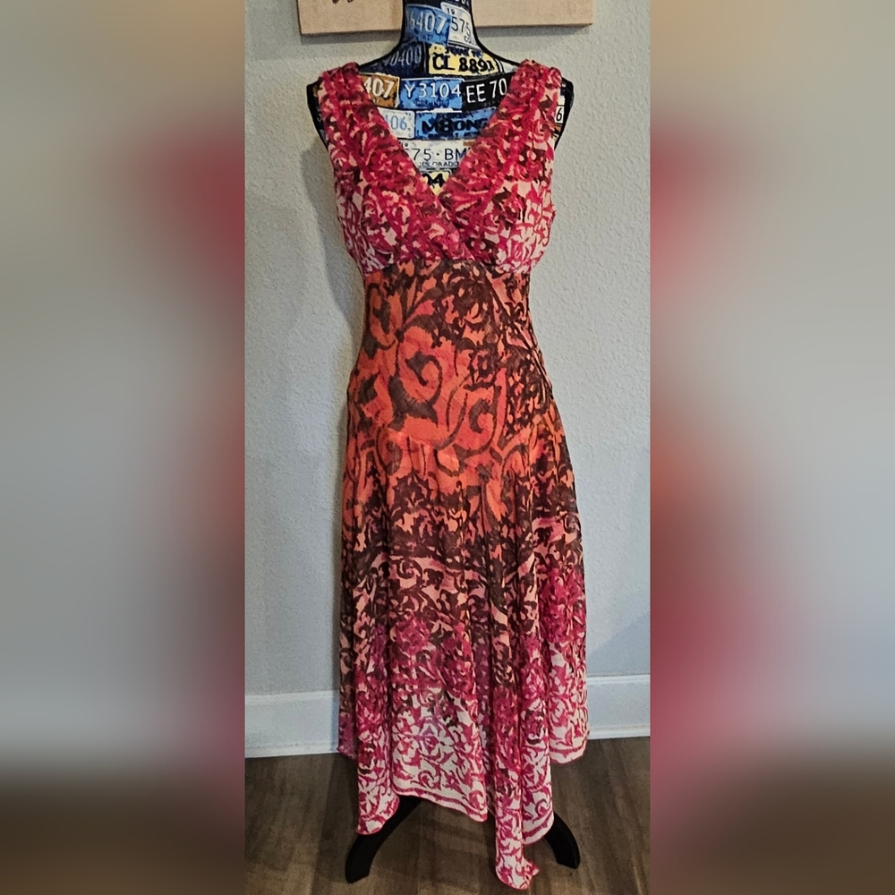 LN Rabbit Rabbit Rabbit Designs Multi Pink Sleeveless Dress. Size 8.